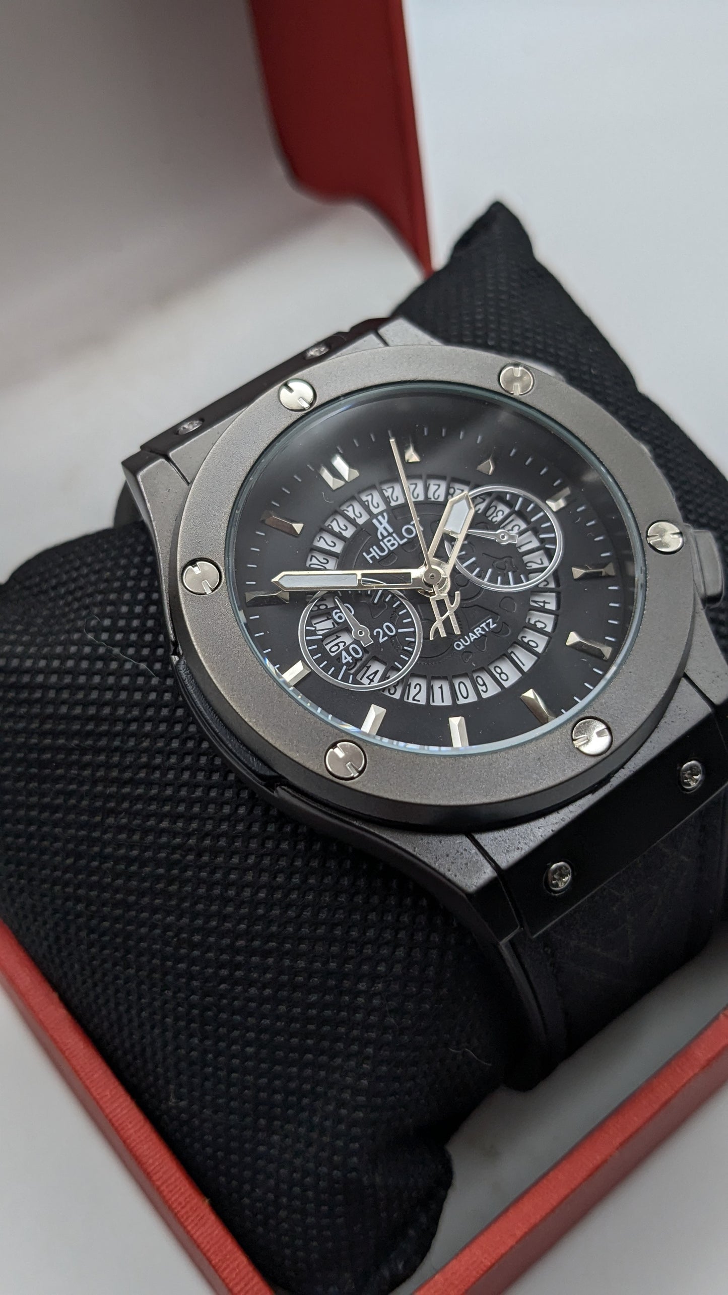 Hublot Geneve Fashion Strap Watch HUB-882888